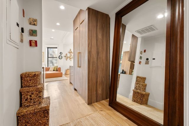 12 Worcester Square 3, Boston, MA 02118