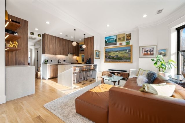 12 Worcester Square 3, Boston, MA 02118