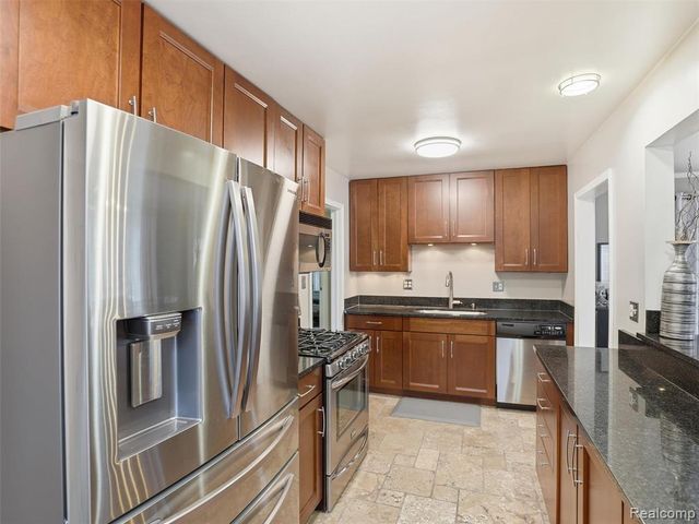 1629 N Pleasant Street, Royal Oak, MI 48067