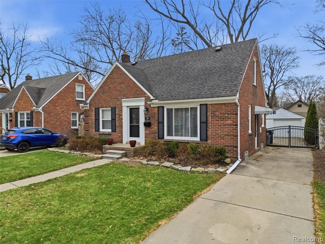 1629 N Pleasant Street, Royal Oak, MI 48067