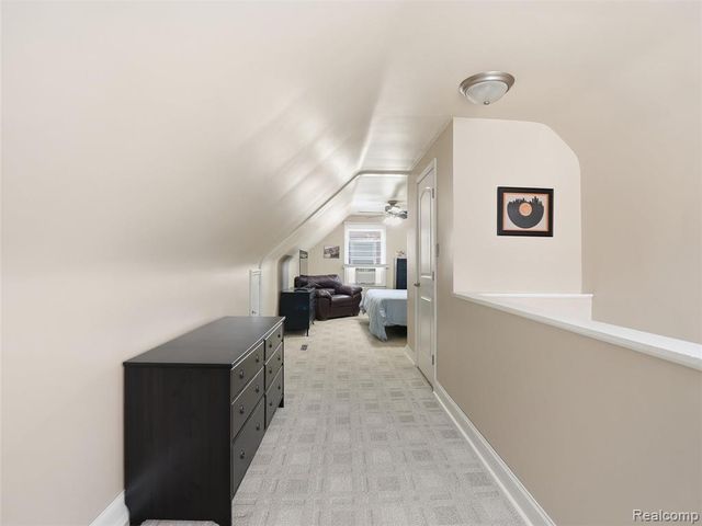 1629 N Pleasant Street, Royal Oak, MI 48067