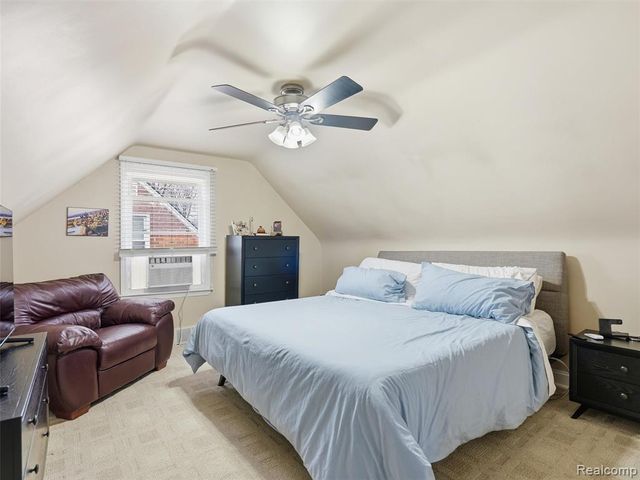 1629 N Pleasant Street, Royal Oak, MI 48067