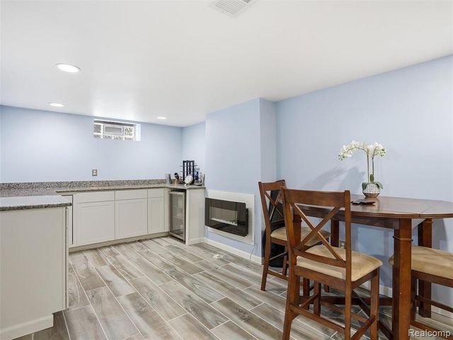 1629 N Pleasant Street, Royal Oak, MI 48067