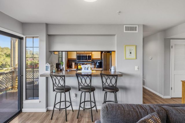 521 Quail Run Court, Del Rey Oaks, CA 93940