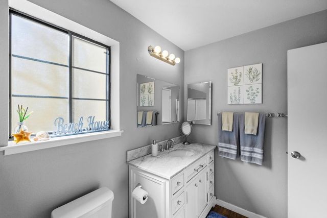 521 Quail Run Court, Del Rey Oaks, CA 93940