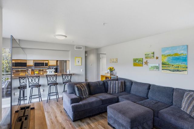 521 Quail Run Court, Del Rey Oaks, CA 93940