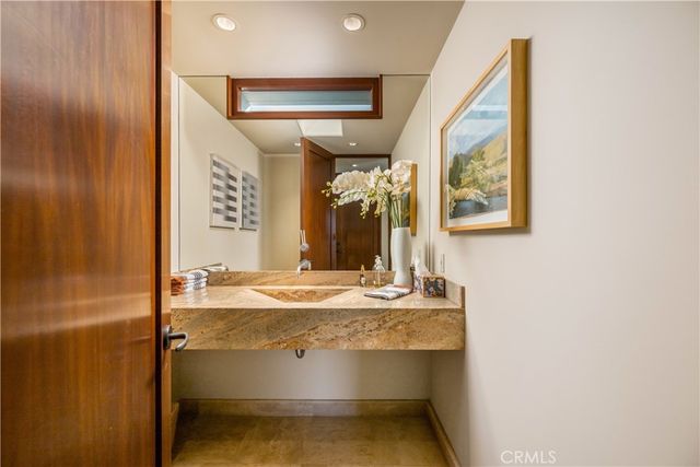 49 Lagunita Drive, Laguna Beach, CA 92651