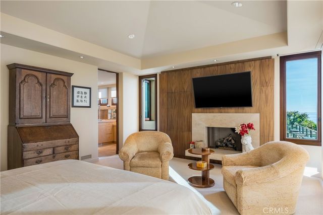 49 Lagunita Drive, Laguna Beach, CA 92651