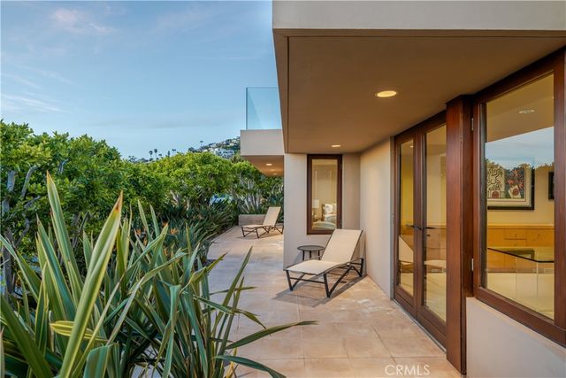 49 Lagunita Drive, Laguna Beach, CA 92651