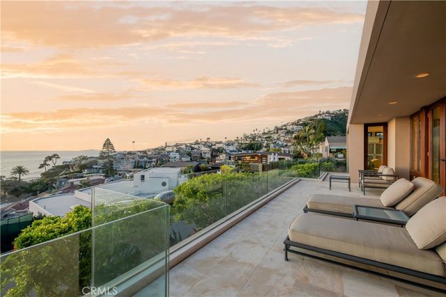 49 Lagunita Drive, Laguna Beach, CA 92651