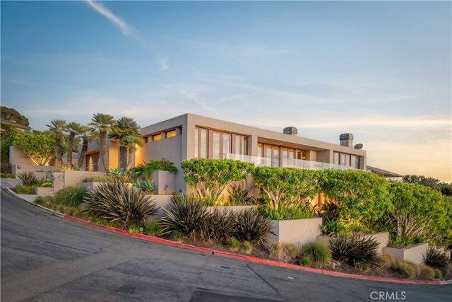 49 Lagunita Drive, Laguna Beach, CA 92651