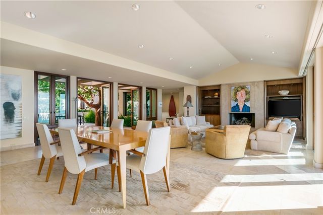49 Lagunita Drive, Laguna Beach, CA 92651