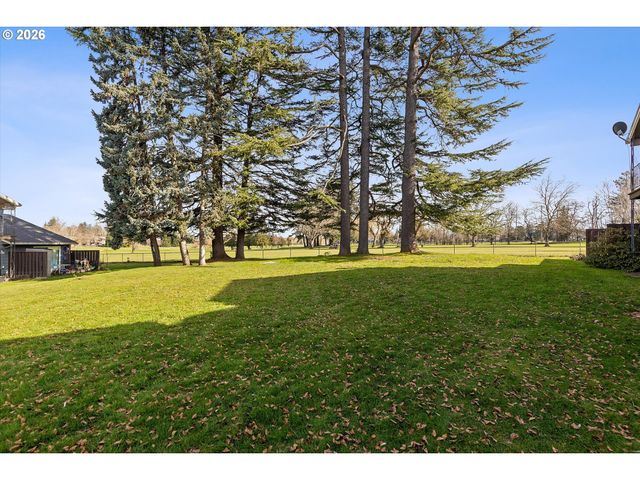 1508 Ne HOGAN Dr, Gresham, OR 97030