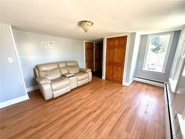 701 Saratoga Street, Utica, NY 13502