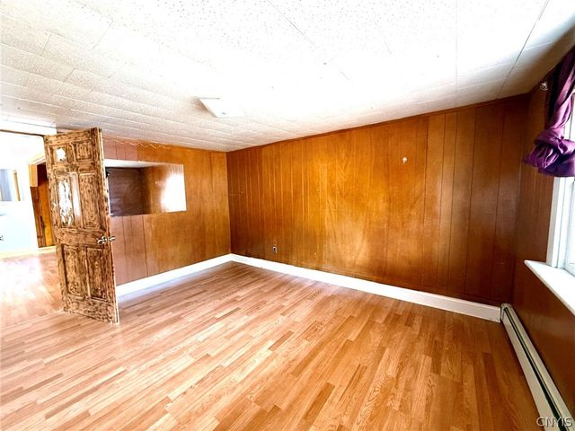 701 Saratoga Street, Utica, NY 13502