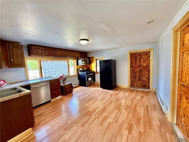 701 Saratoga Street, Utica, NY 13502
