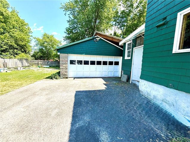 701 Saratoga Street, Utica, NY 13502