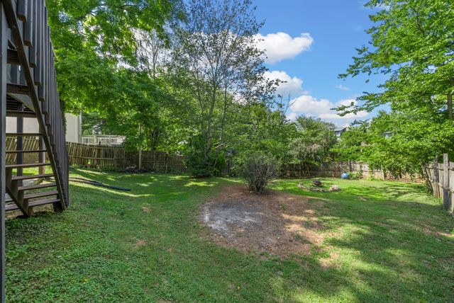 603 Crestview Dr, Springfield, TN 37172