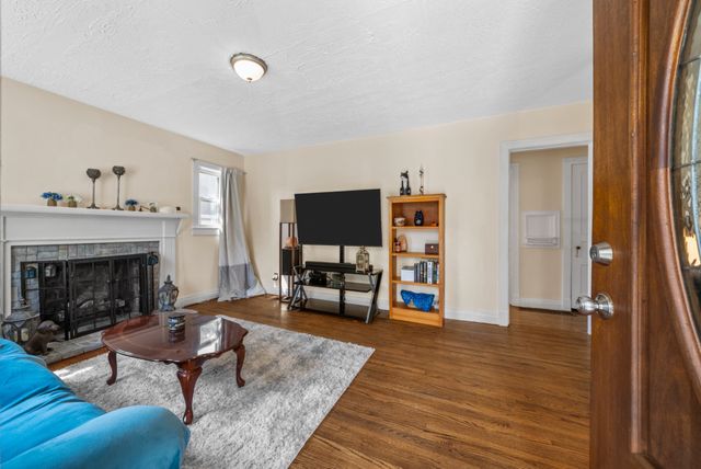 603 Crestview Dr, Springfield, TN 37172