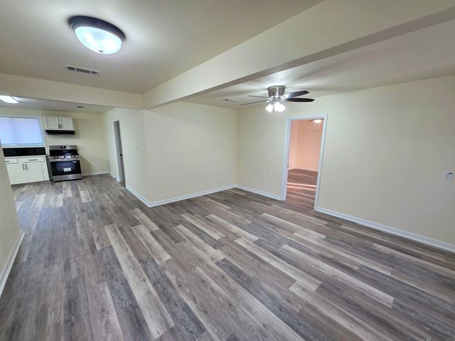 3833 Dalton St, Baton Rouge, LA 70805