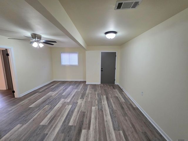 3833 Dalton St, Baton Rouge, LA 70805