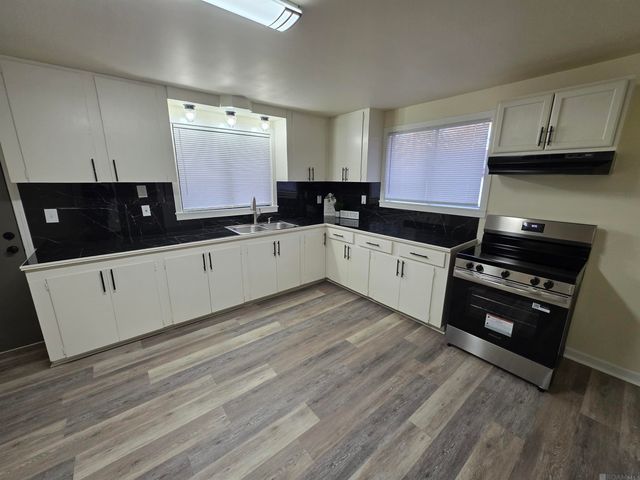 3833 Dalton St, Baton Rouge, LA 70805