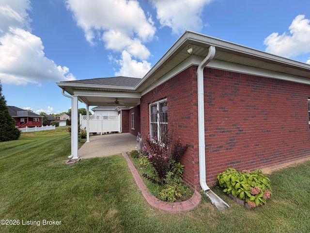 242 Potomac, Mt Washington, KY 40047