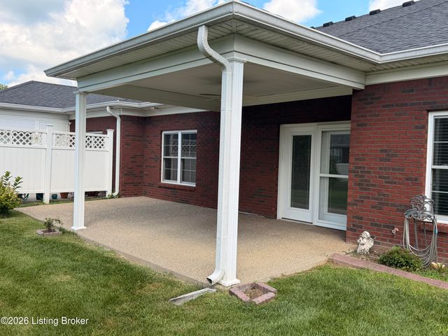 242 Potomac, Mt Washington, KY 40047