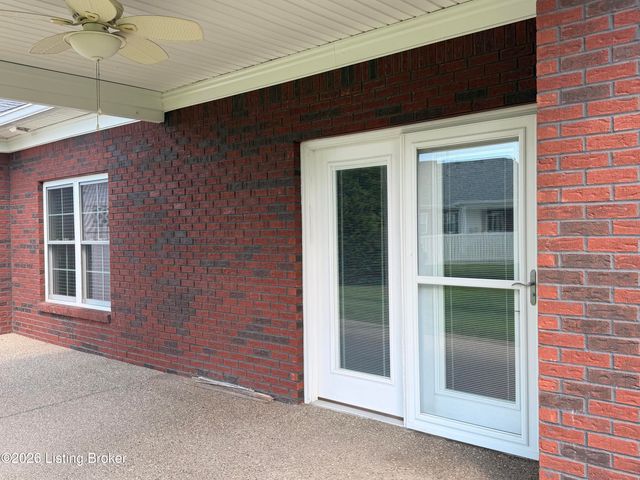 242 Potomac, Mt Washington, KY 40047