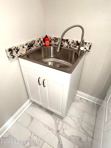 242 Potomac, Mt Washington, KY 40047