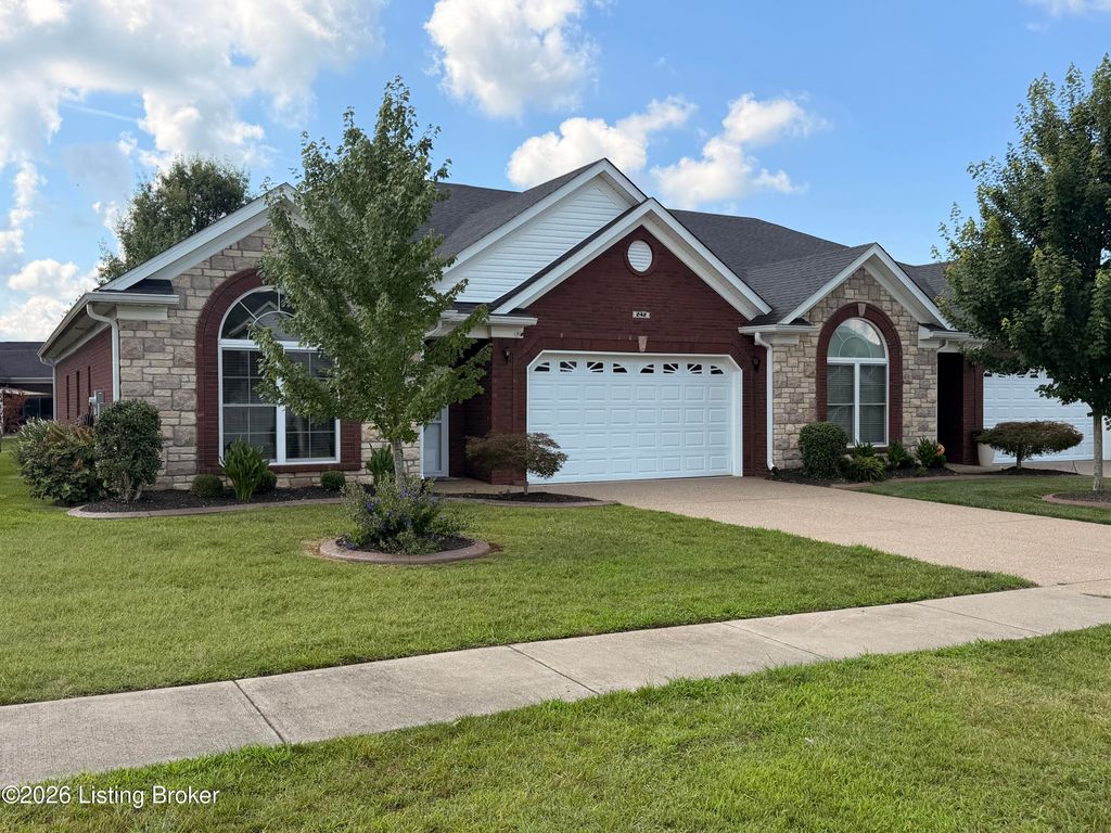 242 Potomac, Mt Washington, KY 40047