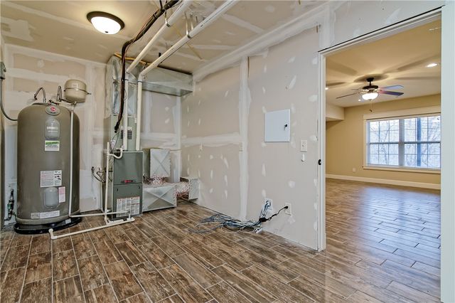 13815 Eastgate Drive, Rogers, AR 72756