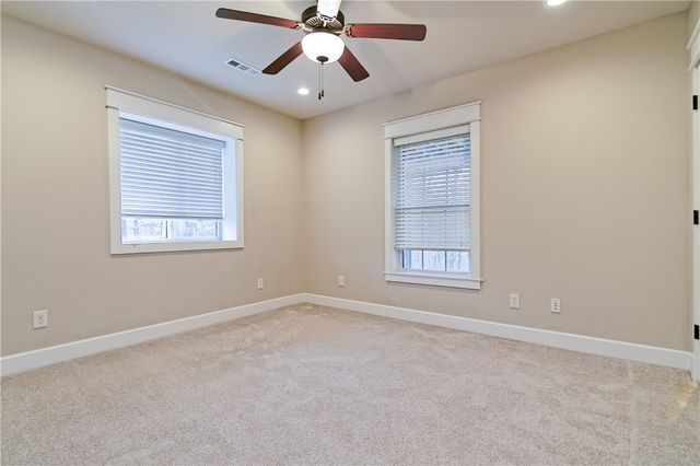 13815 Eastgate Drive, Rogers, AR 72756