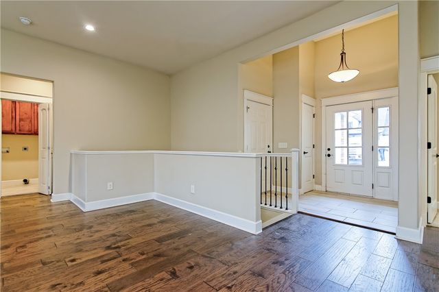 13815 Eastgate Drive, Rogers, AR 72756