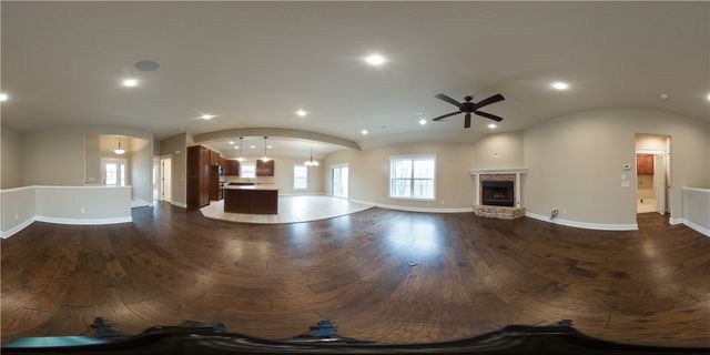 13815 Eastgate Drive, Rogers, AR 72756