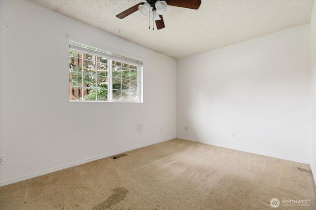 1146 Ridgeway Drive, Oak Harbor, WA 98277