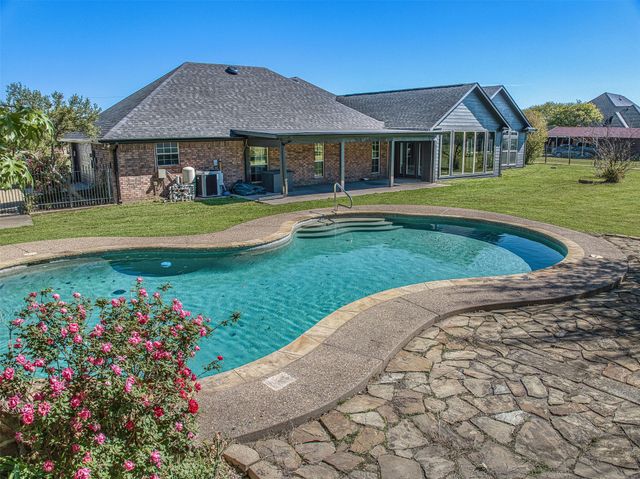 1108 Ridgeview Drive, Sherman, TX 75090