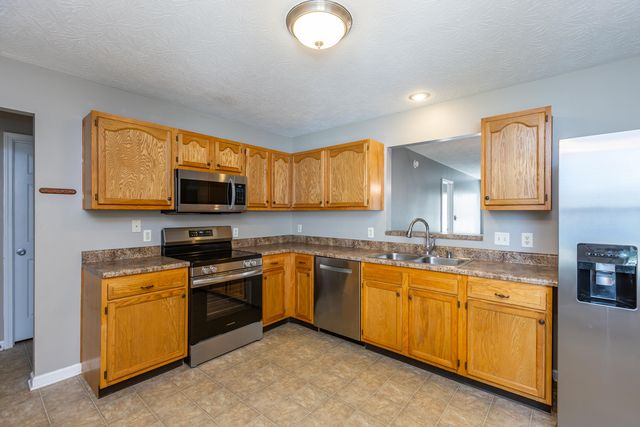 209 Elkhorn Green Place, Georgetown, KY 40324