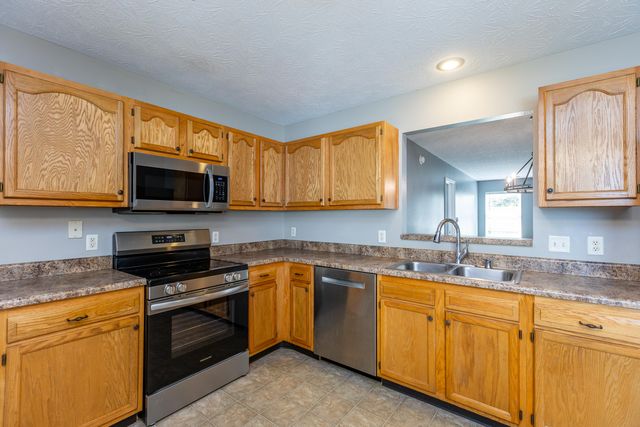 209 Elkhorn Green Place, Georgetown, KY 40324