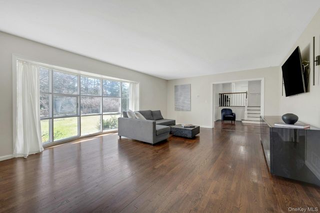 58 Mamaroneck Road, Scarsdale, NY 10583