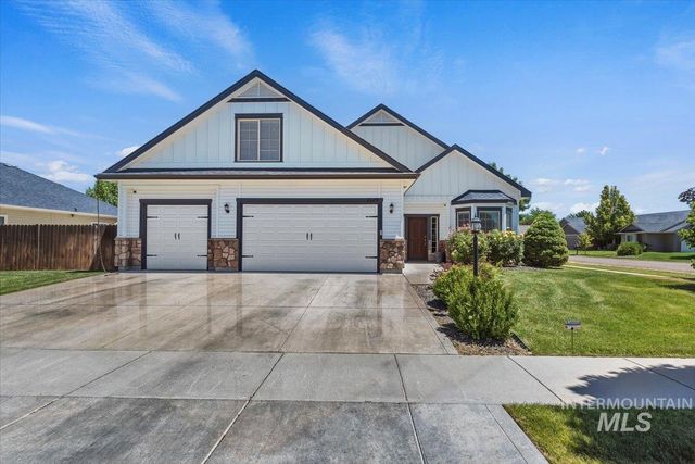 2229 W Rock Creek Dr., Nampa, ID 83686