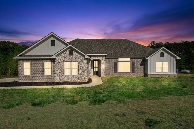 125 CR 387D, Henderson, TX 75654