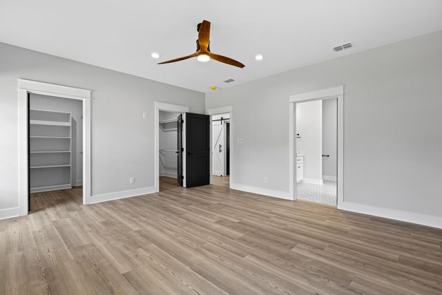 125 CR 387D, Henderson, TX 75654