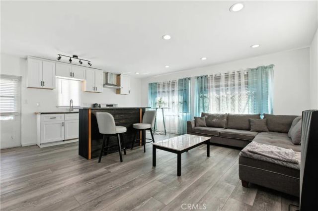 1900 Artesia Blvd 4, Torrance, CA 90504