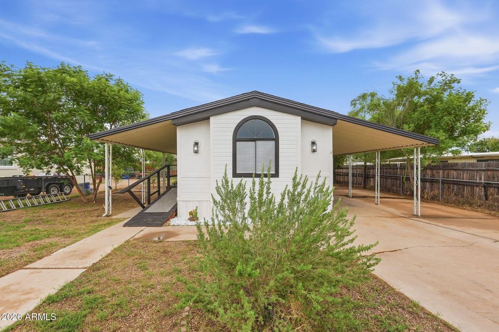 217 S 90TH Place, Mesa, AZ 85208 — photo 2