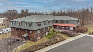 32 Industrial Dr E, Northampton, MA 01060