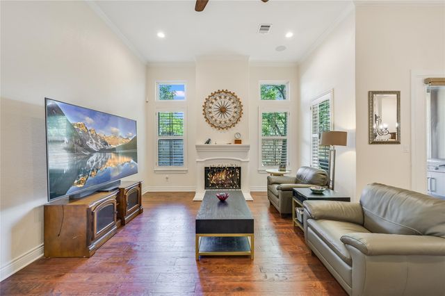 104 Rivalto CIR 1, Lakeway, TX 78734