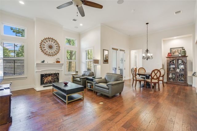 104 Rivalto CIR 1, Lakeway, TX 78734