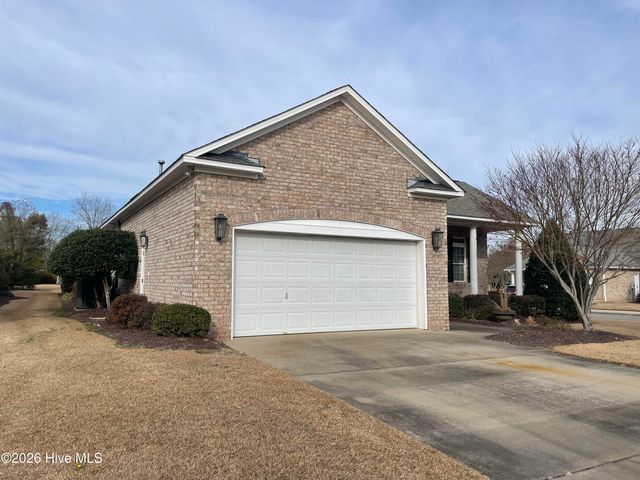 4300 Peninsula Point, Greenville, NC 27834