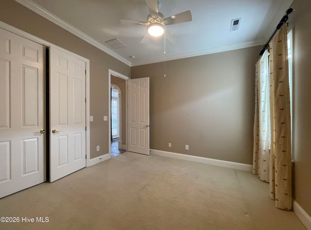 4300 Peninsula Point, Greenville, NC 27834